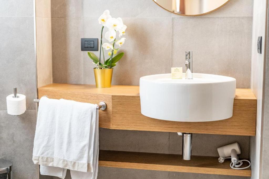 Castel Sant Angelo Luxury Rooms And Tour Рим Экстерьер фото